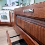 dettaglio-anta-lube-laura-fuori-tutto-cucine-abitare-pesolino-casarano-lecce